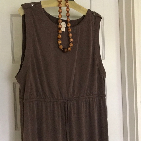 Dress - Picture 3 of 3